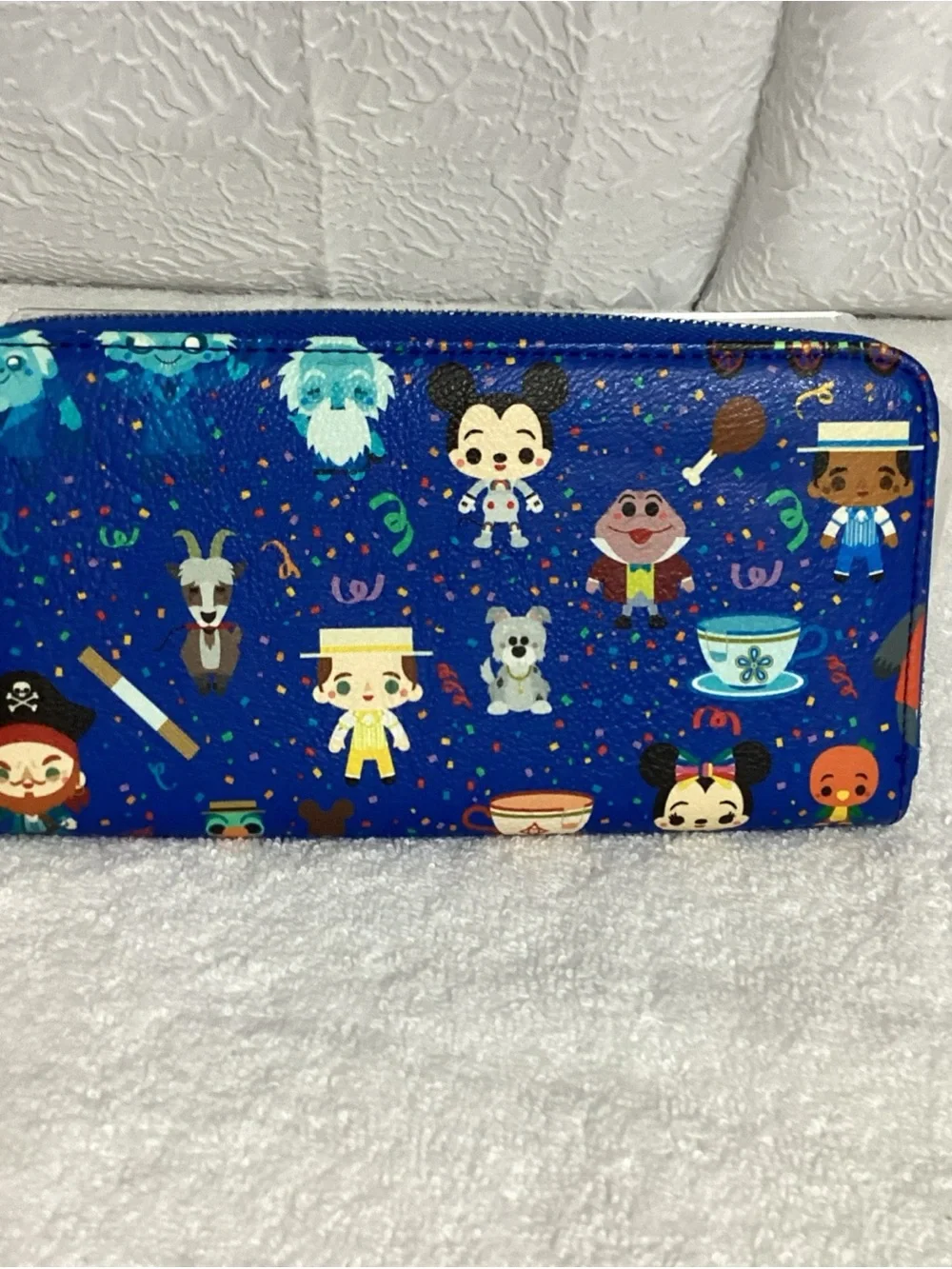 Loungefly Disney Parks 2020 Chibi Character Icons Large Zip Wallet EUC